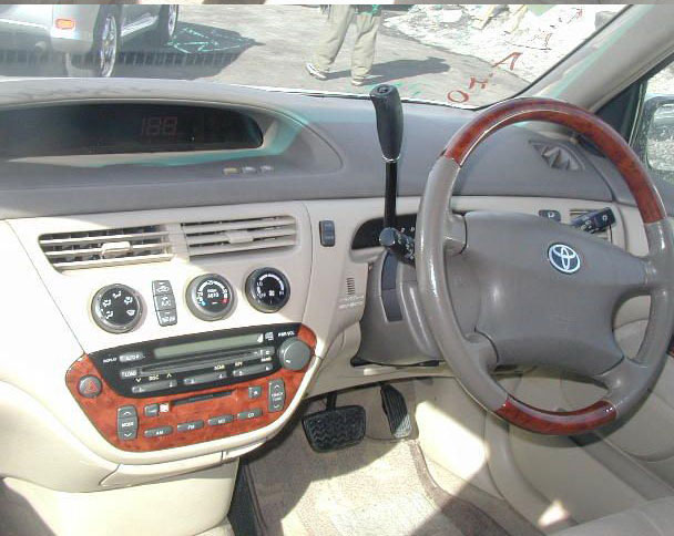 Toyota Vista Ardeo 2000 салон