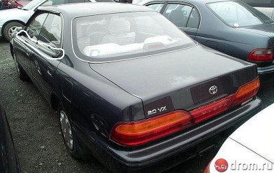 toyota_vista_16801.jpg