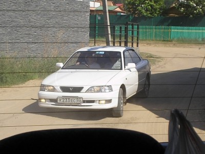 y_77fc2113.jpg