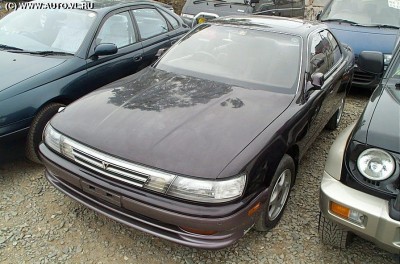toyota_vista_944.jpg