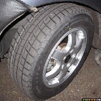 BlizzakREV01onSportEditionE2wheel.jpg