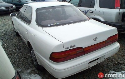 toyota_vista_16786.jpg